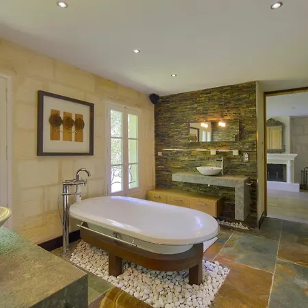 La Demeure - Incroyable Maison En Bord De Dordogne Holiday home *